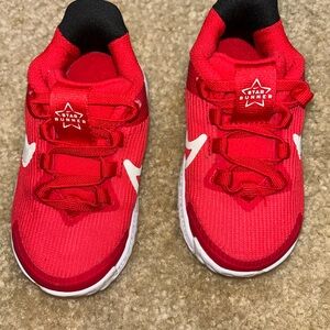 Nike Red Sneakers Vibrant Slip-On Design kids size 6C